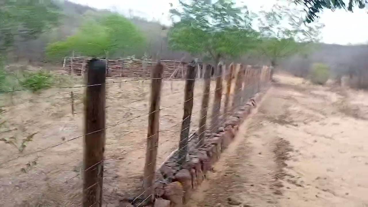 Eu mostrando  ha casa do tio Ambrósio na Bananeira no Piauí 