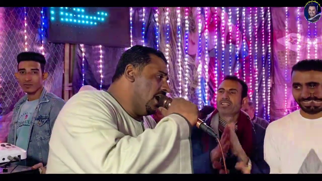 #ساعه_الحظ_متتعوضش 👈 انا من دون العيله ✨ الكوكب والمايسترو محمد منصور 🎼