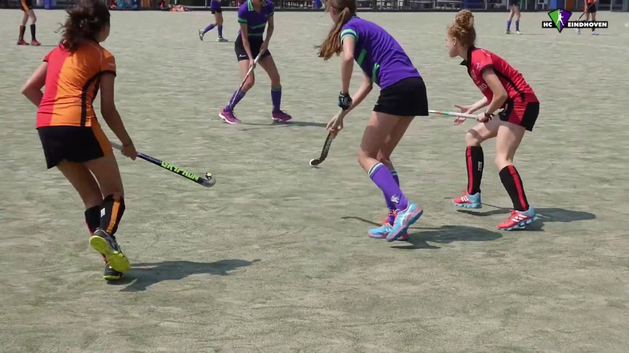HC Eindhoven MC2 -  Oranje- Rood  MC4      2-1