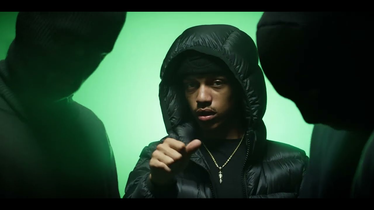 iayze - Hold On (Official Music Video)