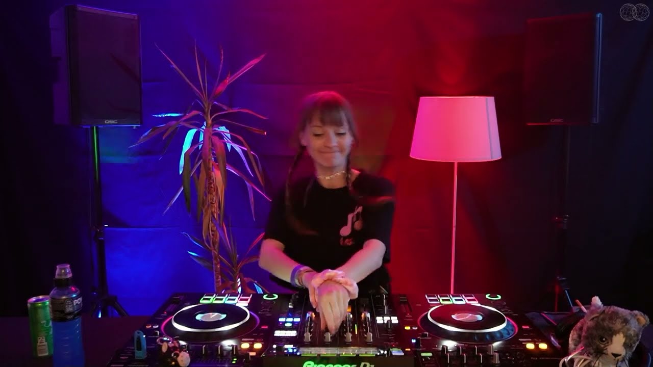 Double Earth Records Live Stream - Leali Ko Hard Techno Set