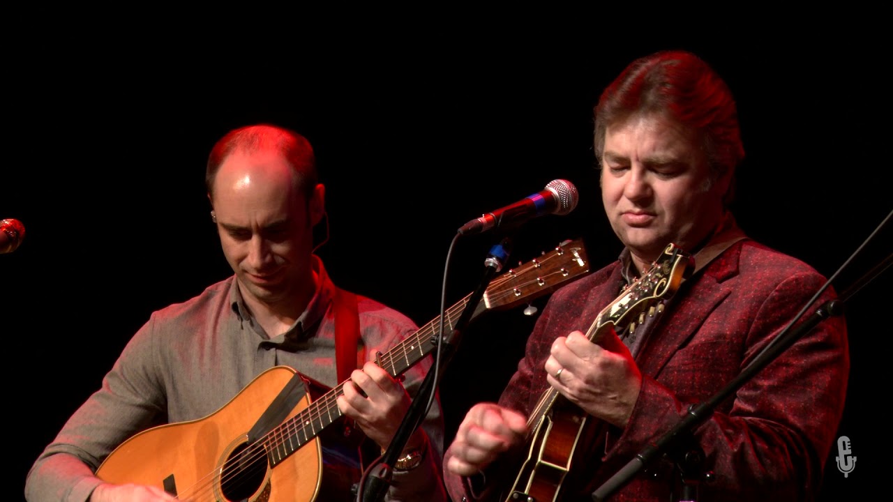 The Travelin&rsquo; McCourys - Let Her Go (Live on eTown)