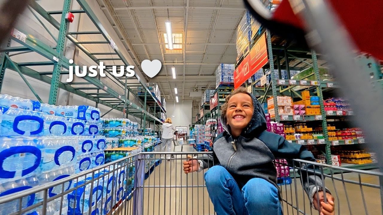A Slow Grocery Day With One Kid