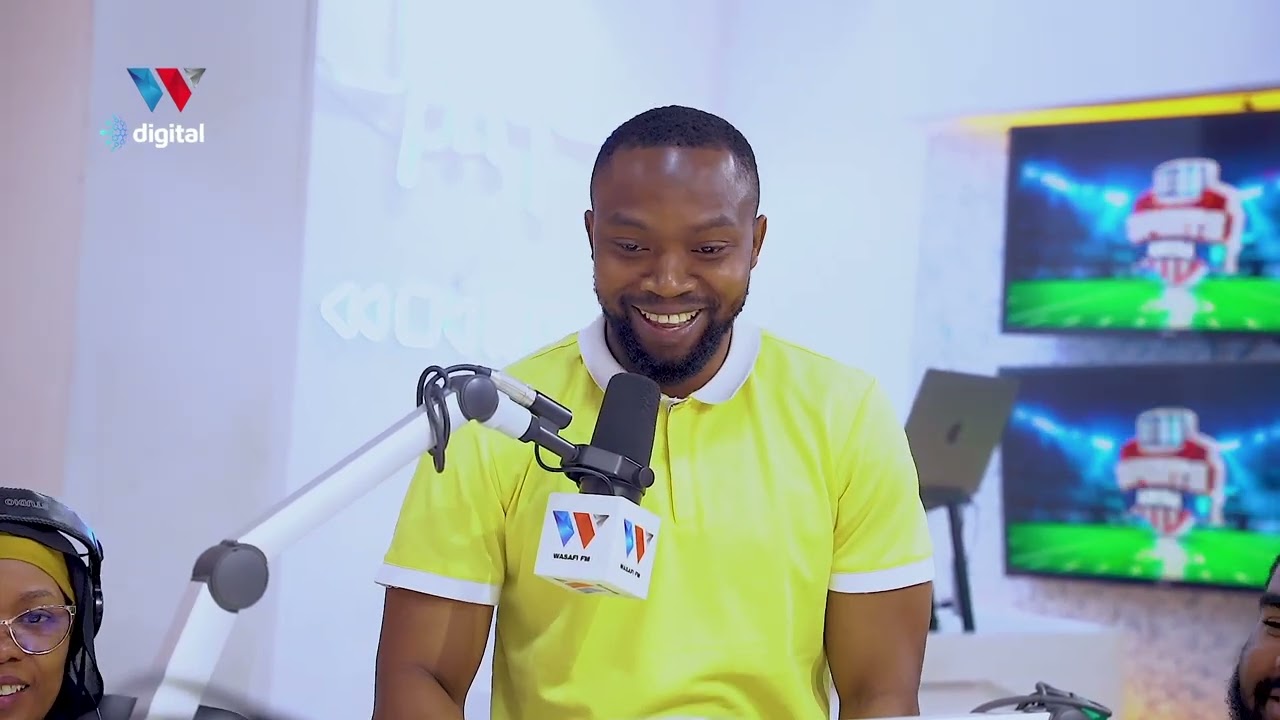 MWALIMU KAONA MAMBO YASIWE MENGI KAJIWEKA PEMBENI - RICARDO MOMO