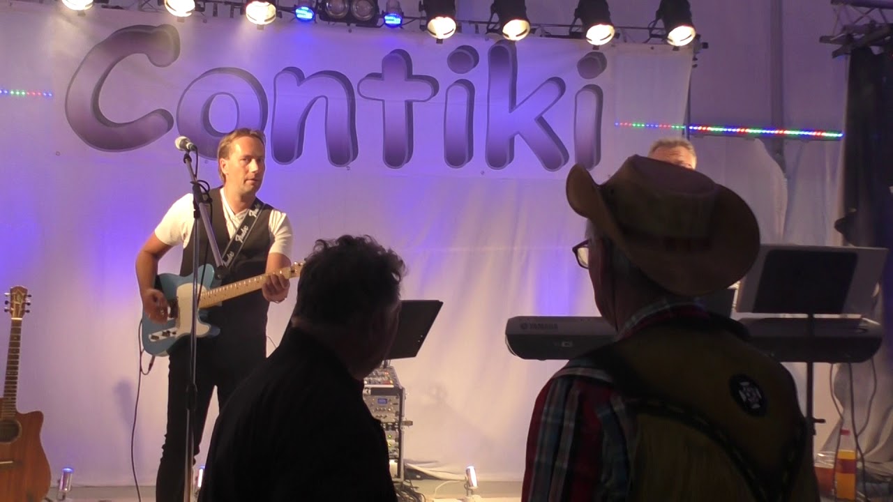 13 Festivalen 2017 Contiki spiller