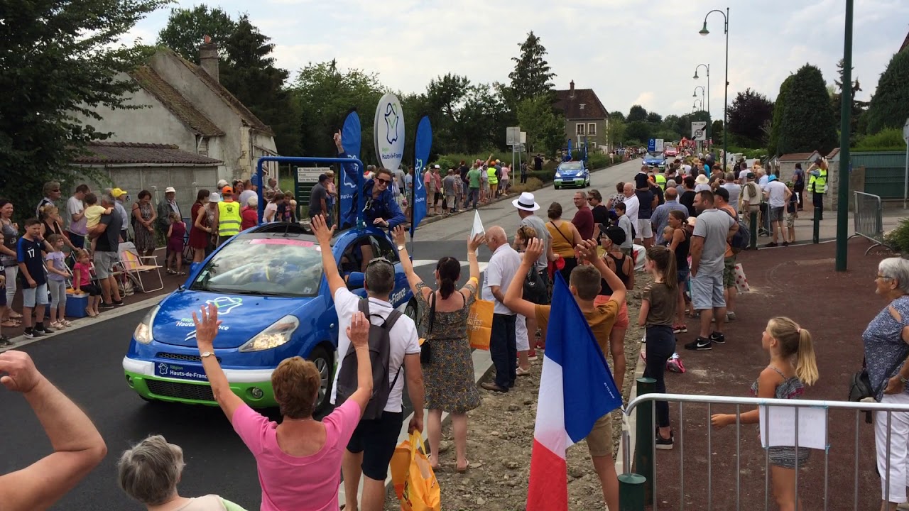 Passage de la caravane du Tour de France &agrave; Berd'huis - 13/07/2018