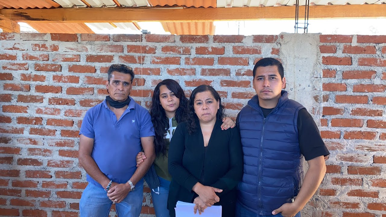 Somos la familia de Memo Roiz