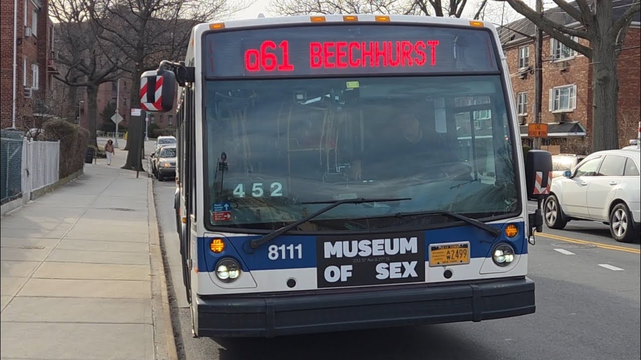 MTA NYCT: 2015 Novabus LFS #8111 on the Q61-LTD @ Union St/Parsons Blvd