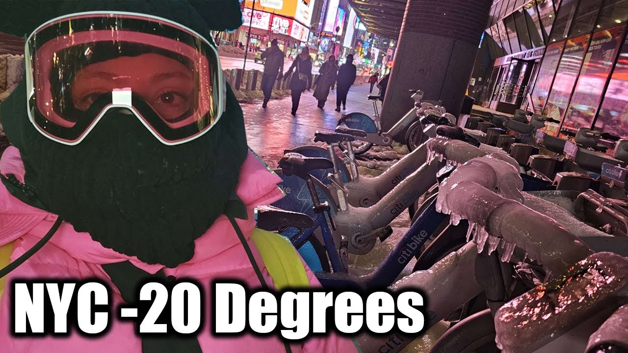 ✨Live✨ NYC ✨ -20° NYC. People Are Still Lining Up for this #cold #nyc #live