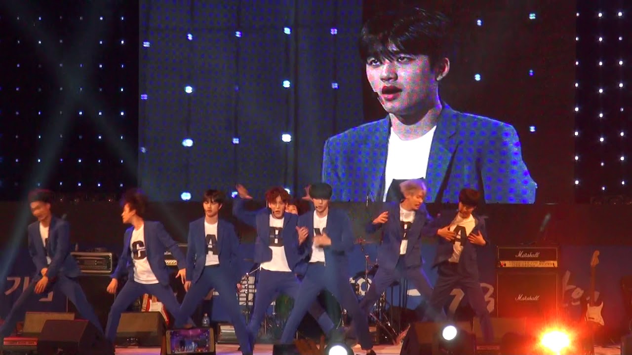 [2015 아카라카] 엑소(EXO)_Call me baby