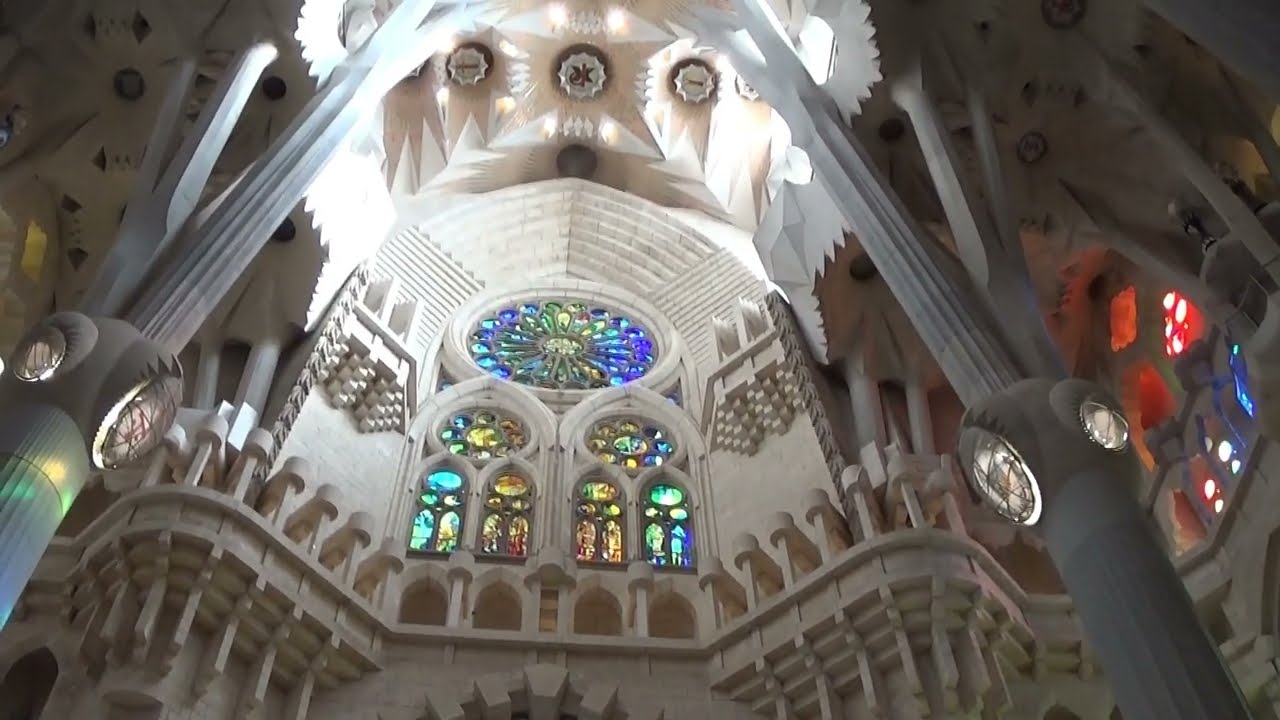 Touring Sagrada Familia Basilica