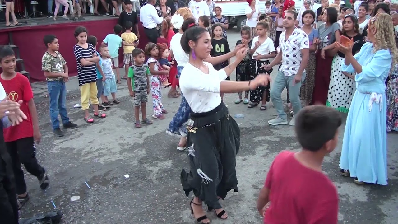 Zombi roman show