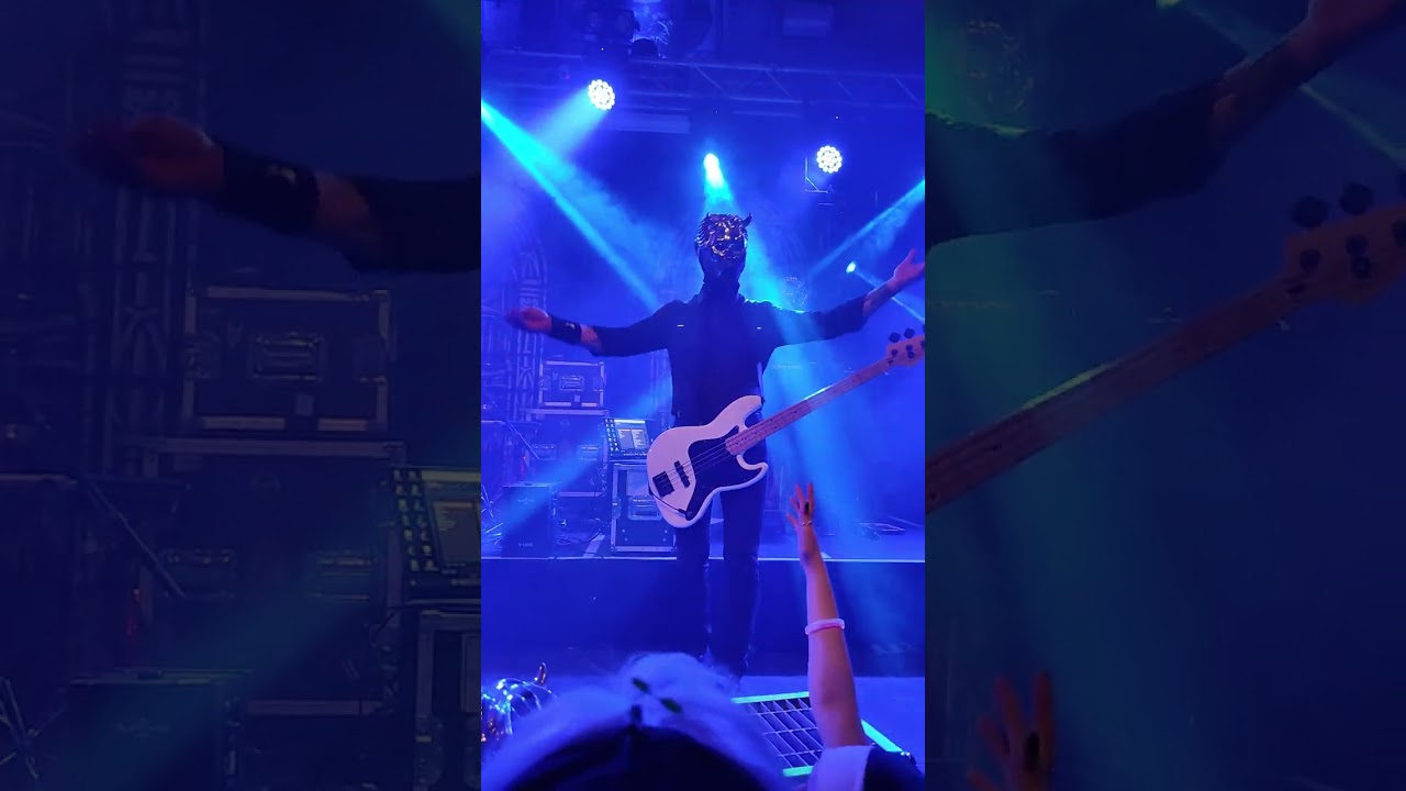 Another Nameless Ghost perform Mary On A Cross part 2 live at Kulttempel Oberhausen