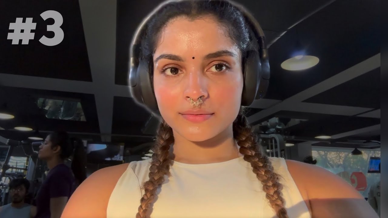 SHOULDER WORKOUT | MERE HOARDINGS | Ishani Sanghavi