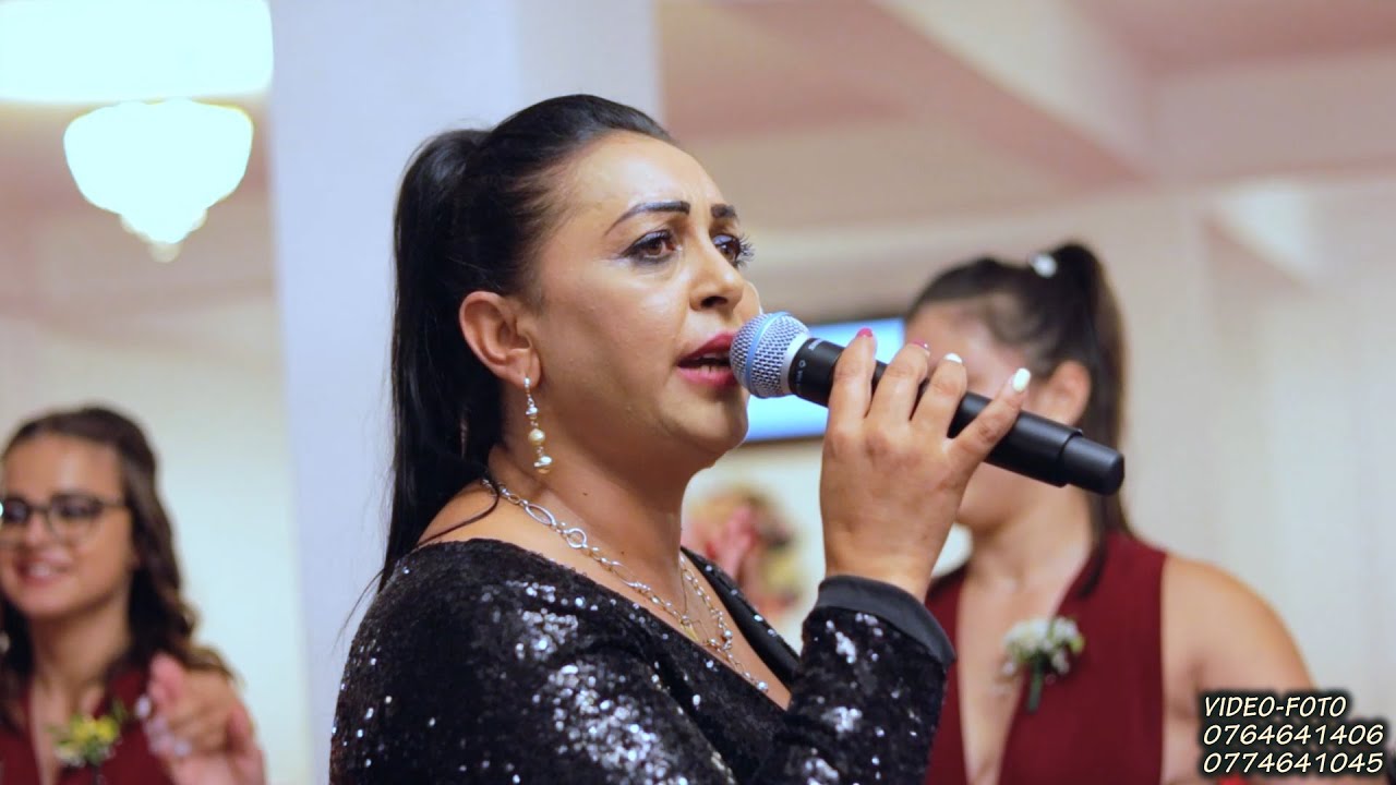 SHOW 2022 CRISTINA STRINU LIVE HORE SI SARBE BELEA - Colaj BOMBA DE JOC - MUZICA DE PETRECERE