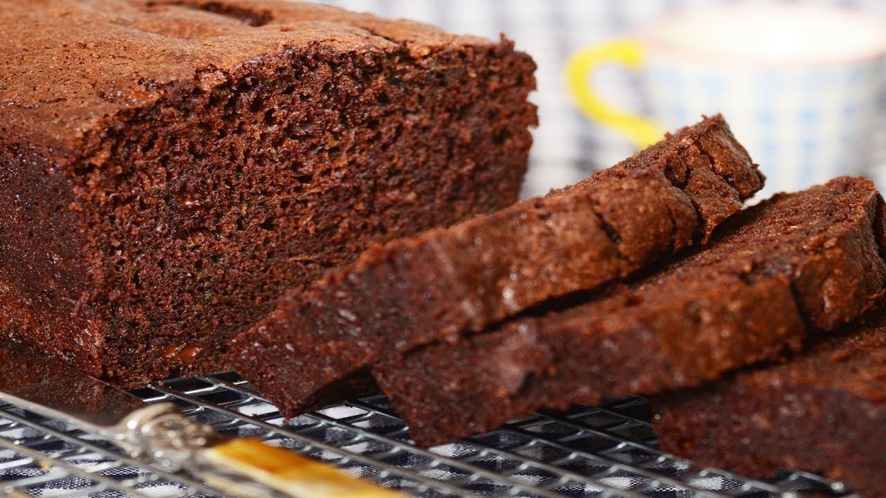 Шоколадный хлеб из цуккини (классический вариант) - Joyofbaking.com