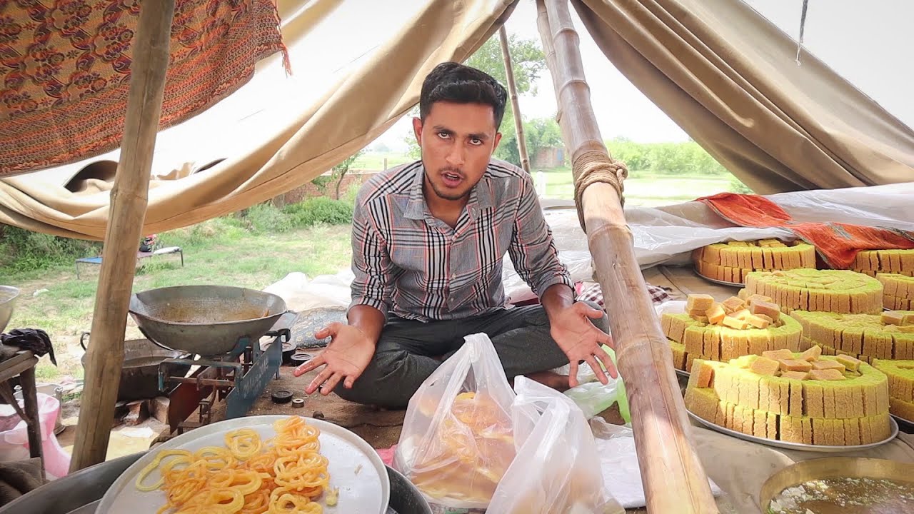 ajj bana mein SHOPKEEPER