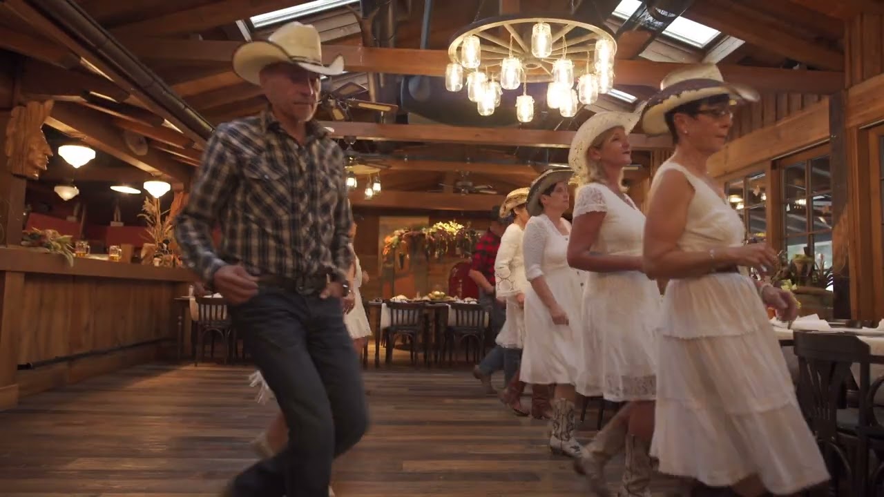 One Step Closer danced by Ronvalley Linedance 🇨🇭. 01.10.2022 Videoproducer Ilja Fedorow.