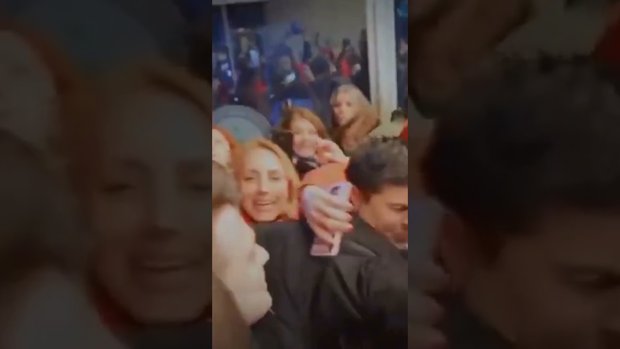 Luis Miguel se despide en el aeropuerto de stgo de chile luego de terminar su tour 2023 por ese país