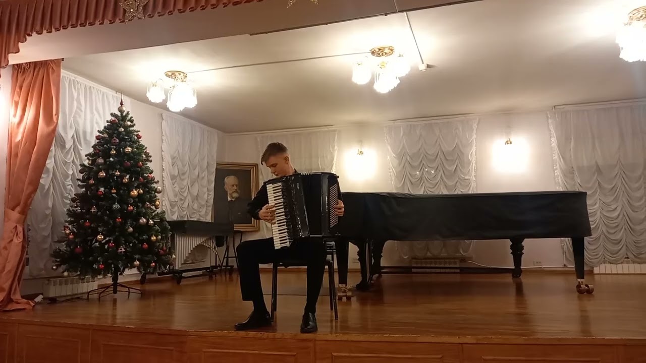 В. Семенов. 