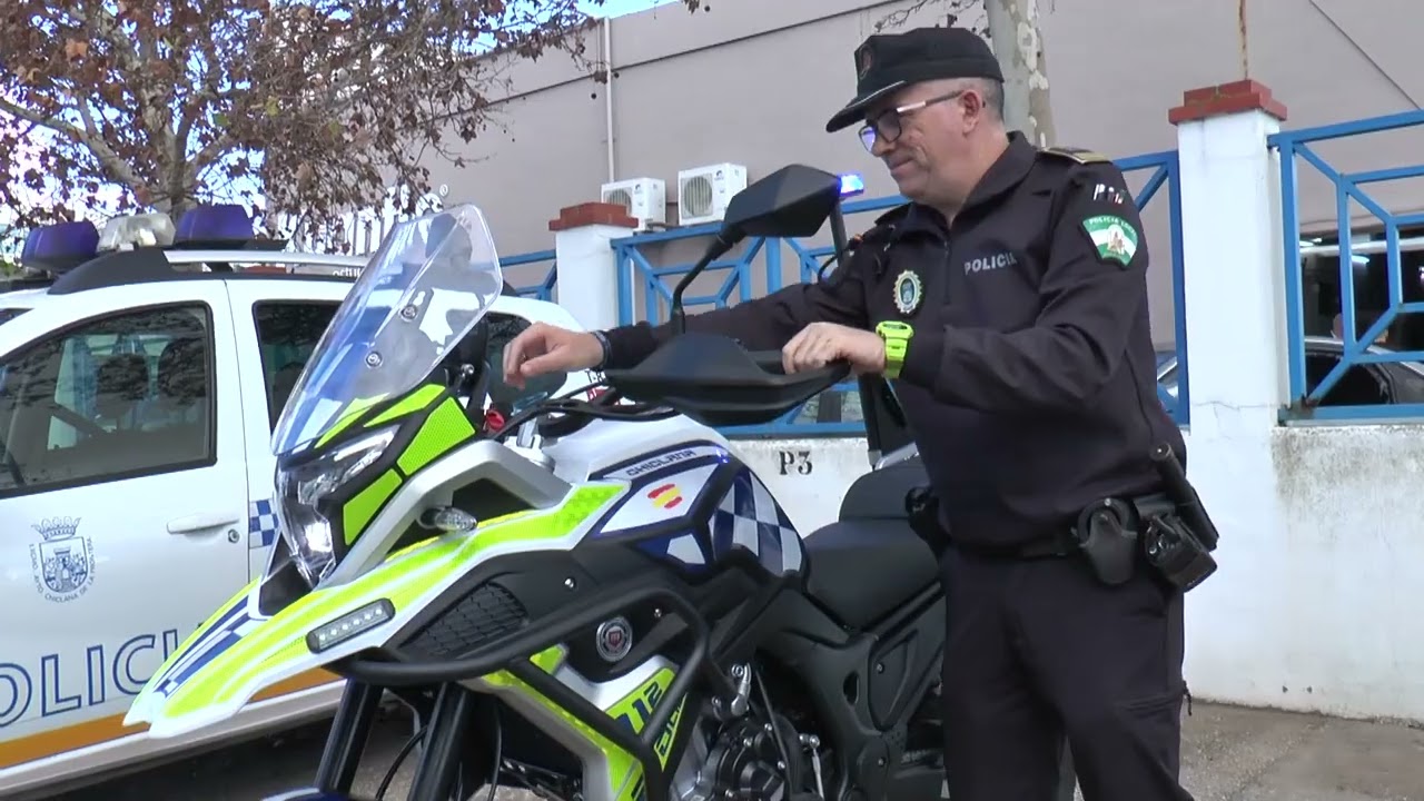 CHICLANA | LA POLICÍA LOCAL CONTINÚA AMPLIANDO SU FLOTA DE VEHÍCULOS CON DOS NUEVAS MOTOS