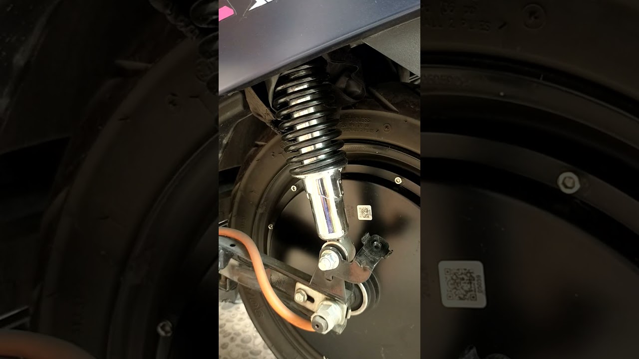 Setel Shockbreaker belakang Yadea E8S PRO tanpa kunci khusus