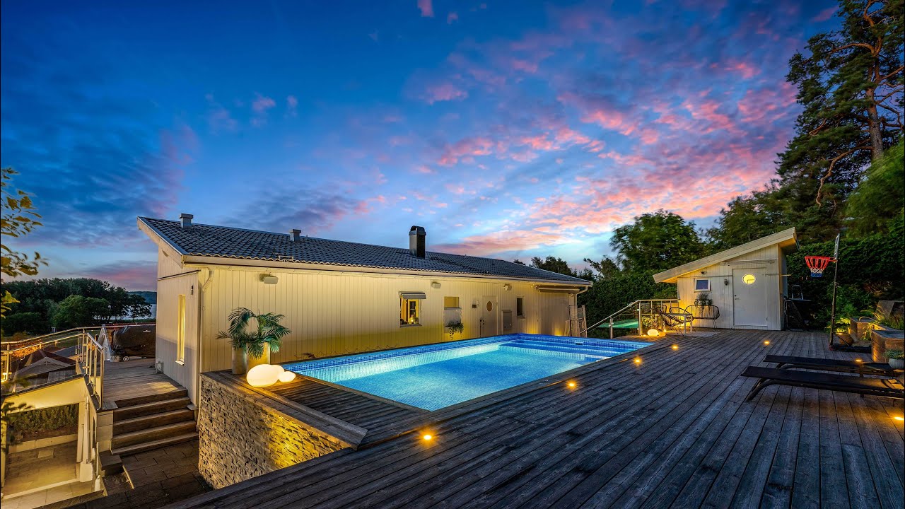 Life’s better by the pool.