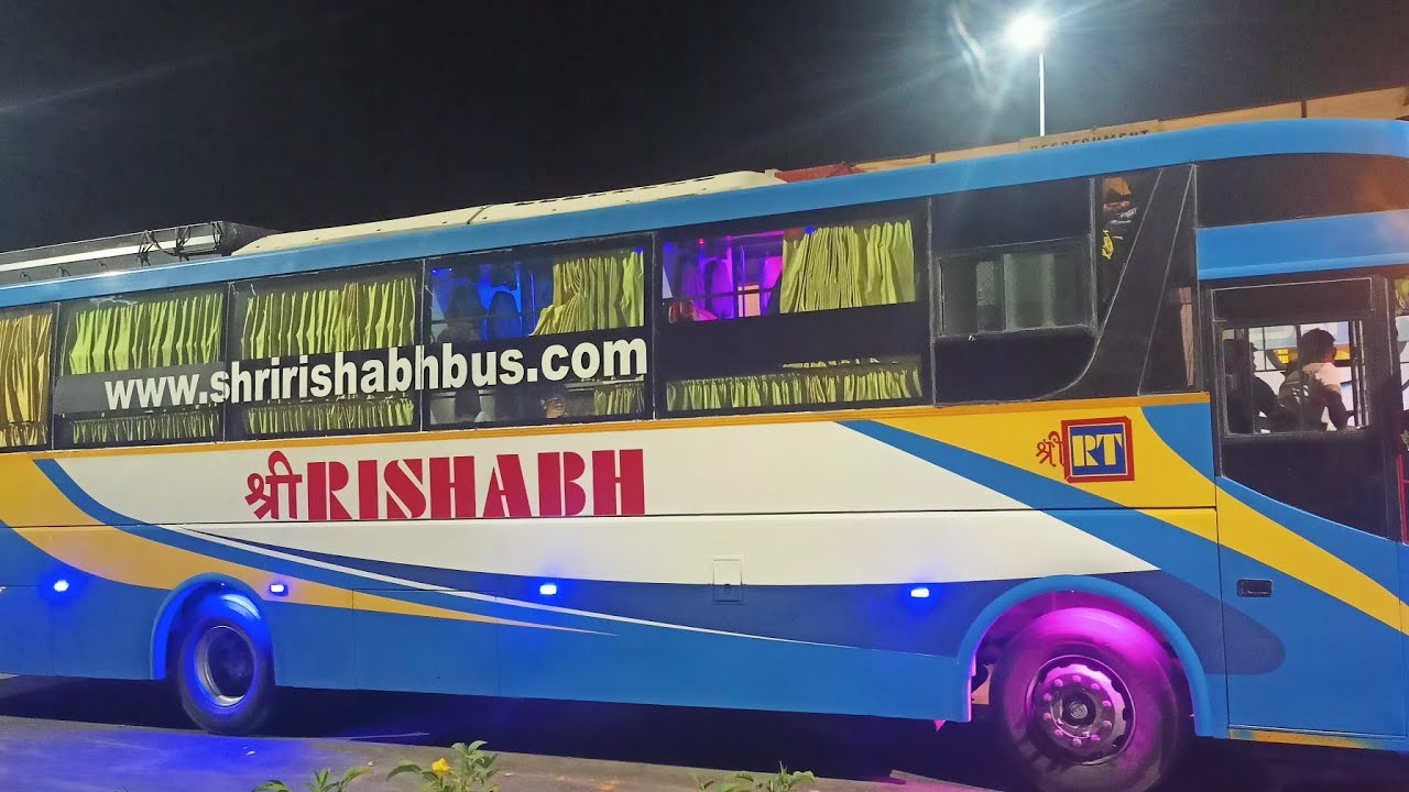 Shri Rishabh Travels Bus Mau to Delhi