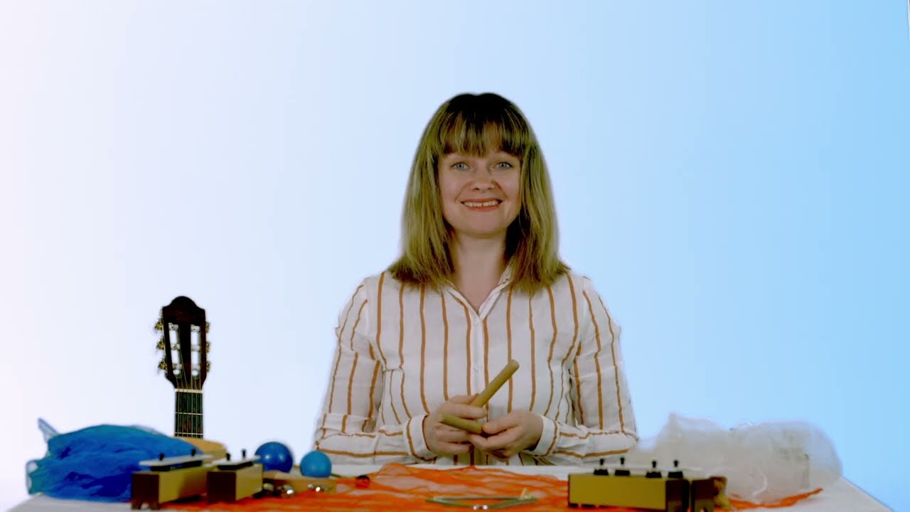 Musikgarten: Psst, wir werden still, Backe, backe Kuchen, das Rädchen geht langsam, Elefantenlied.