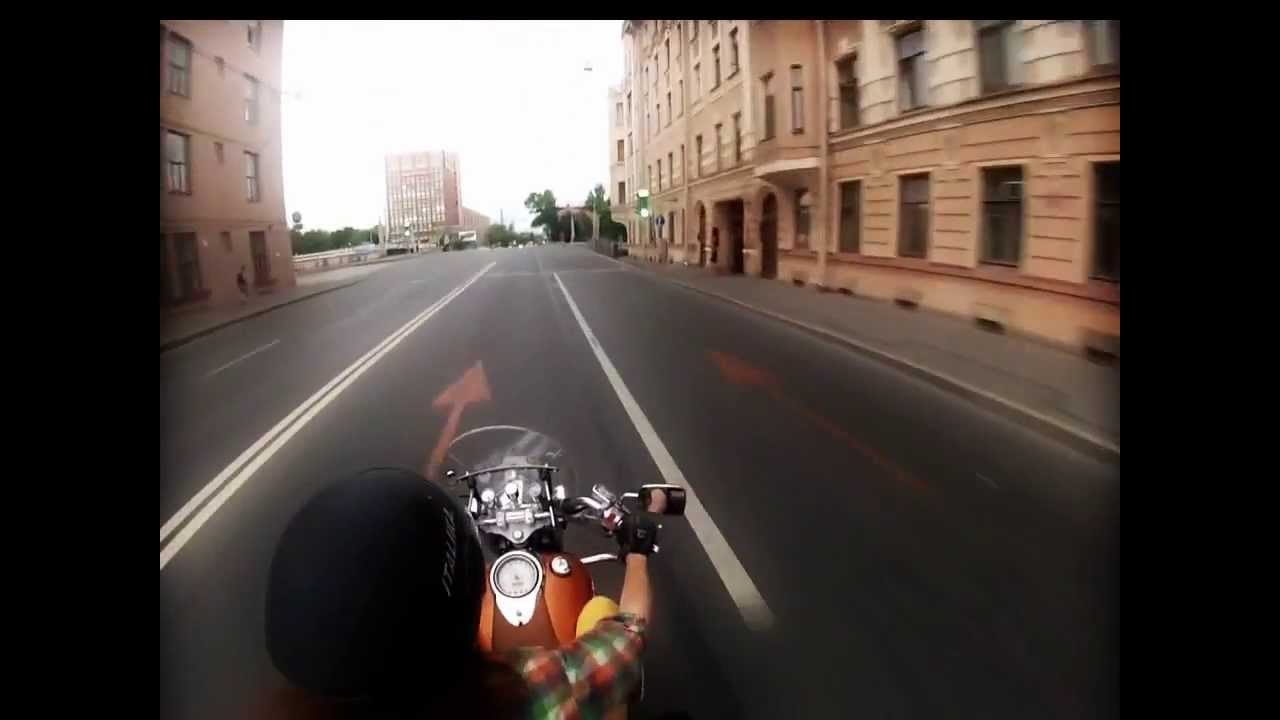 Ride free on Yamaha XVS Drag Star 1100
