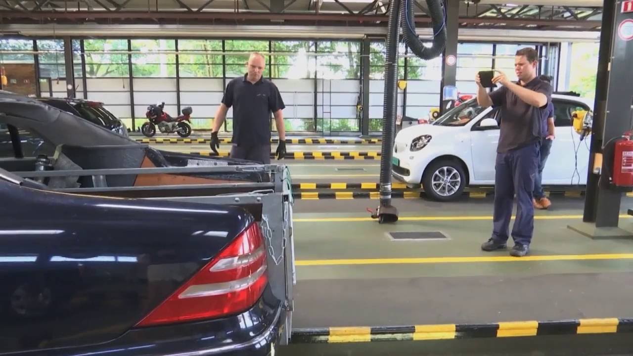 Mercedes gemold voor belastingtruc