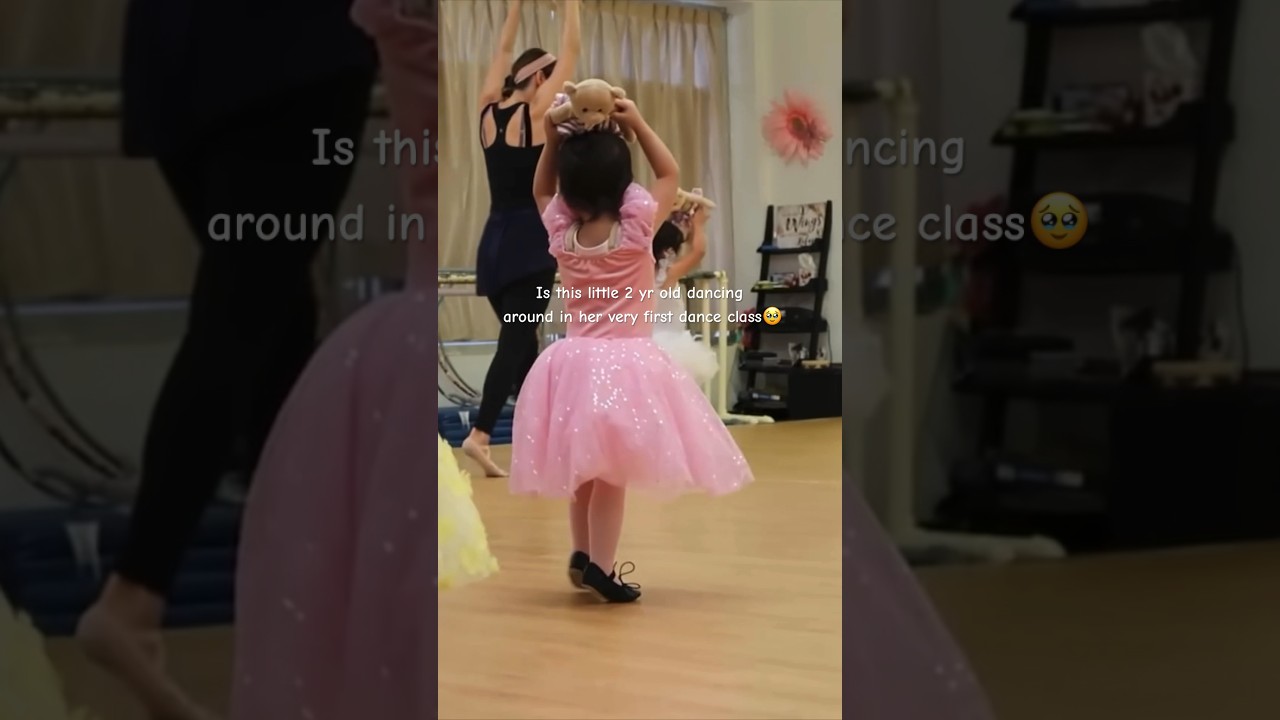 performing her first solo on stage, but all I can see is&hellip;🥹🥹