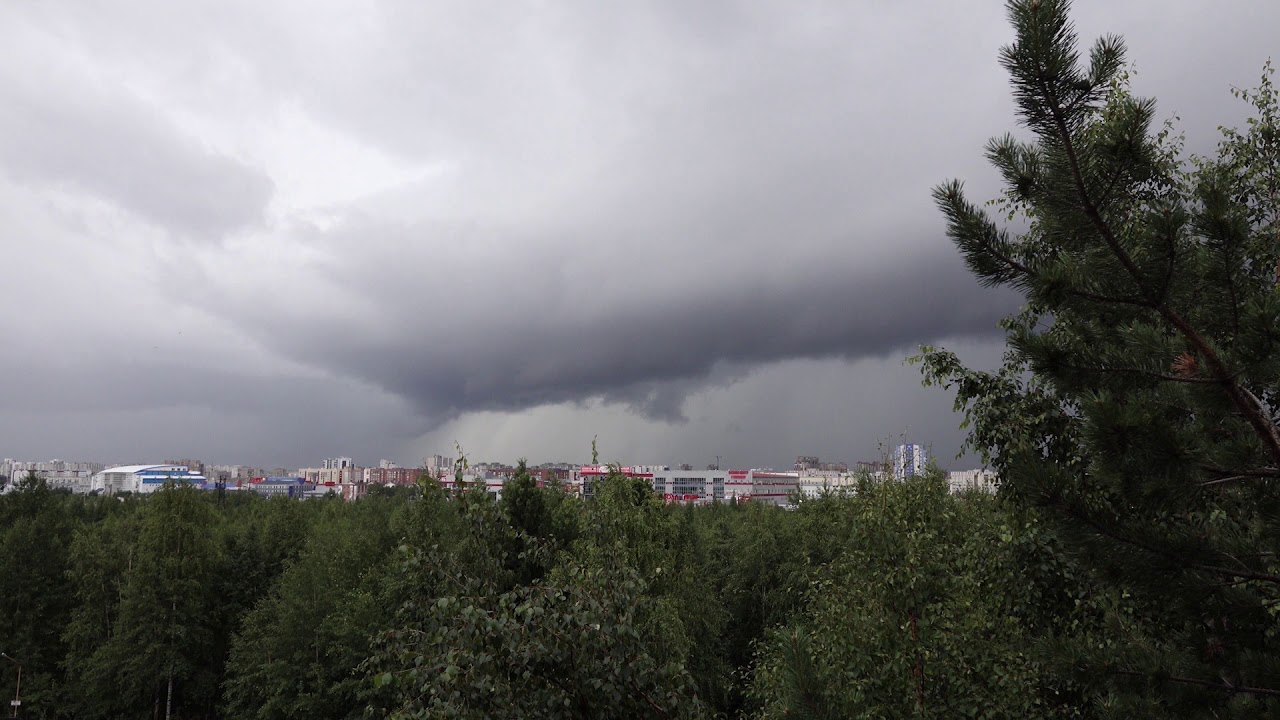 Положительный разряд молнии (Positive lightning strike) г.Сургут 29-06-2020.
