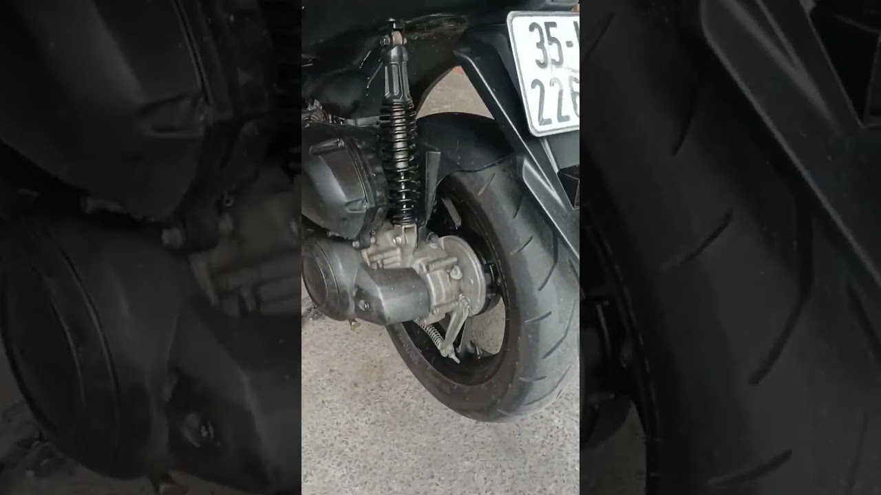 😎Uncovering the Hidden Power of the Yamaha NVX 125cc Scooter in Vietnam!😎