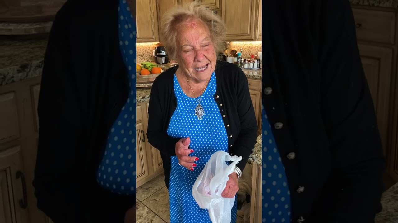 slata jida grilled bell peppers 🫑 batata bel kemoun 🥔 couscous viande 🥩 Tunisian cuisine