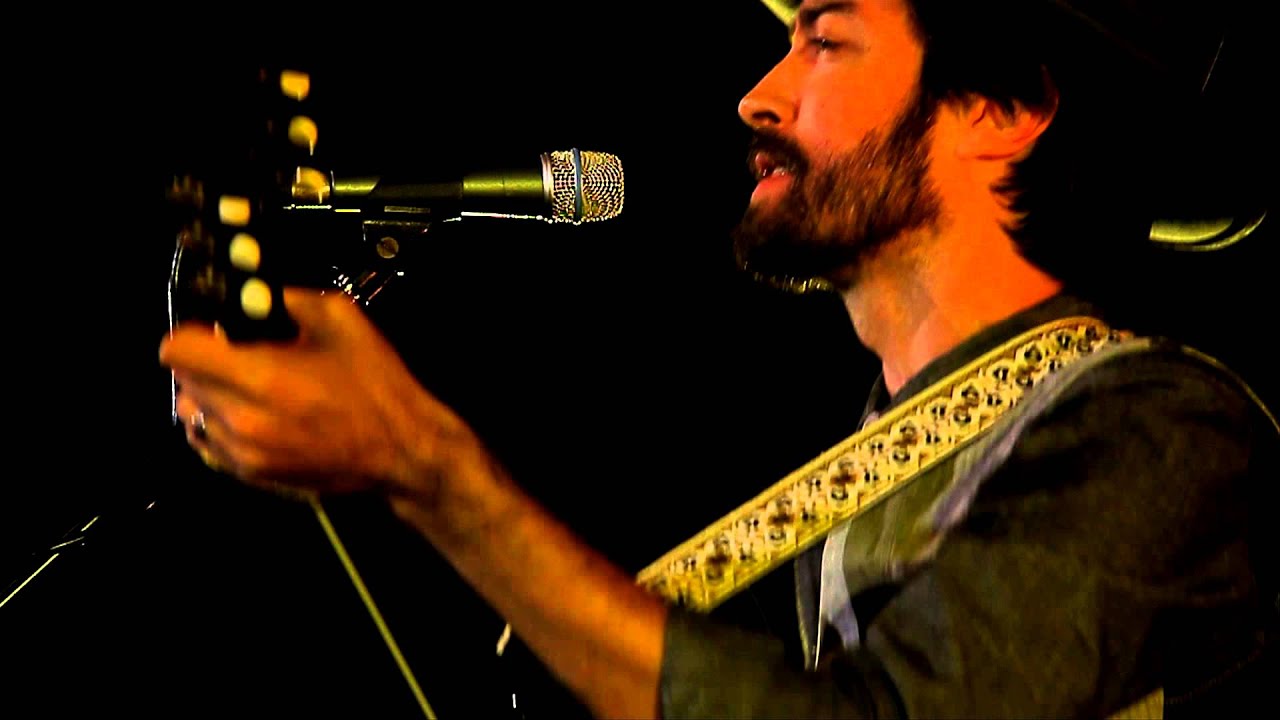 Hugo :: 99 Problems :: Live @ Palmy Barefoot Acoustic Concert 2013