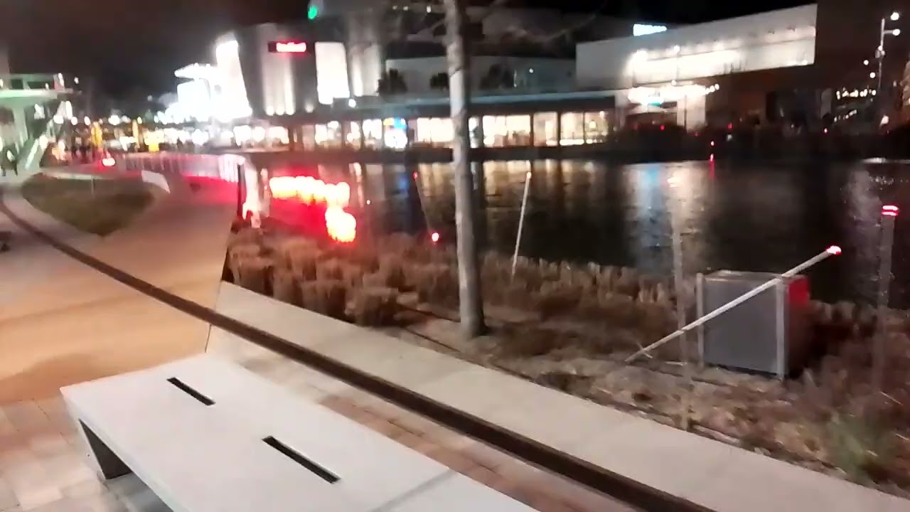 Centro comercial Puerto Venecia Zaragoza