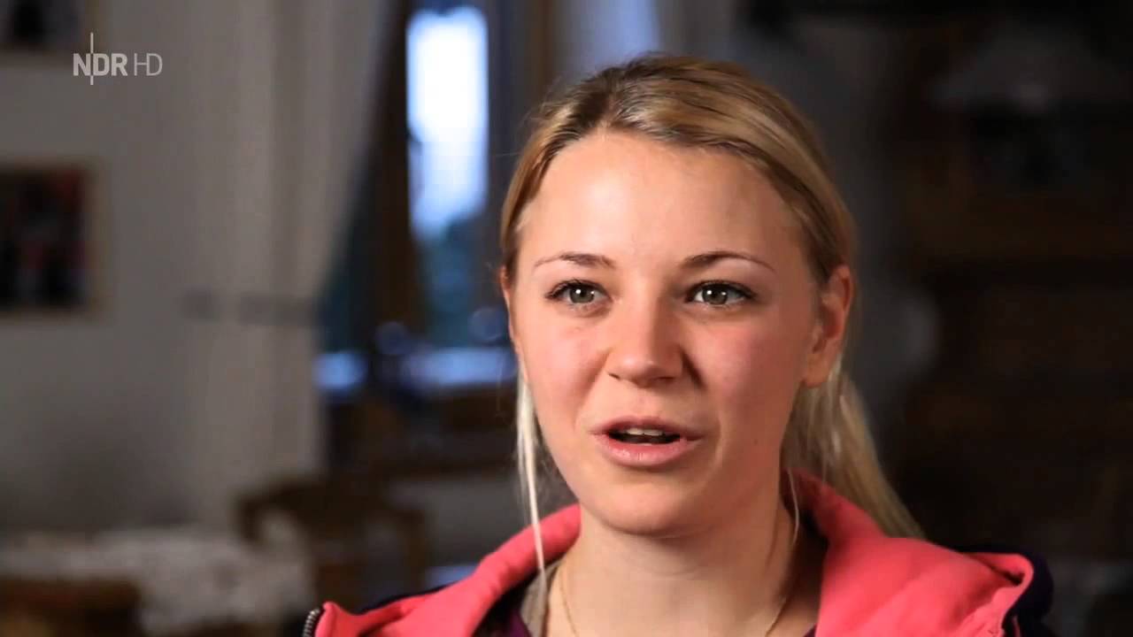 Miriam Gössner - History