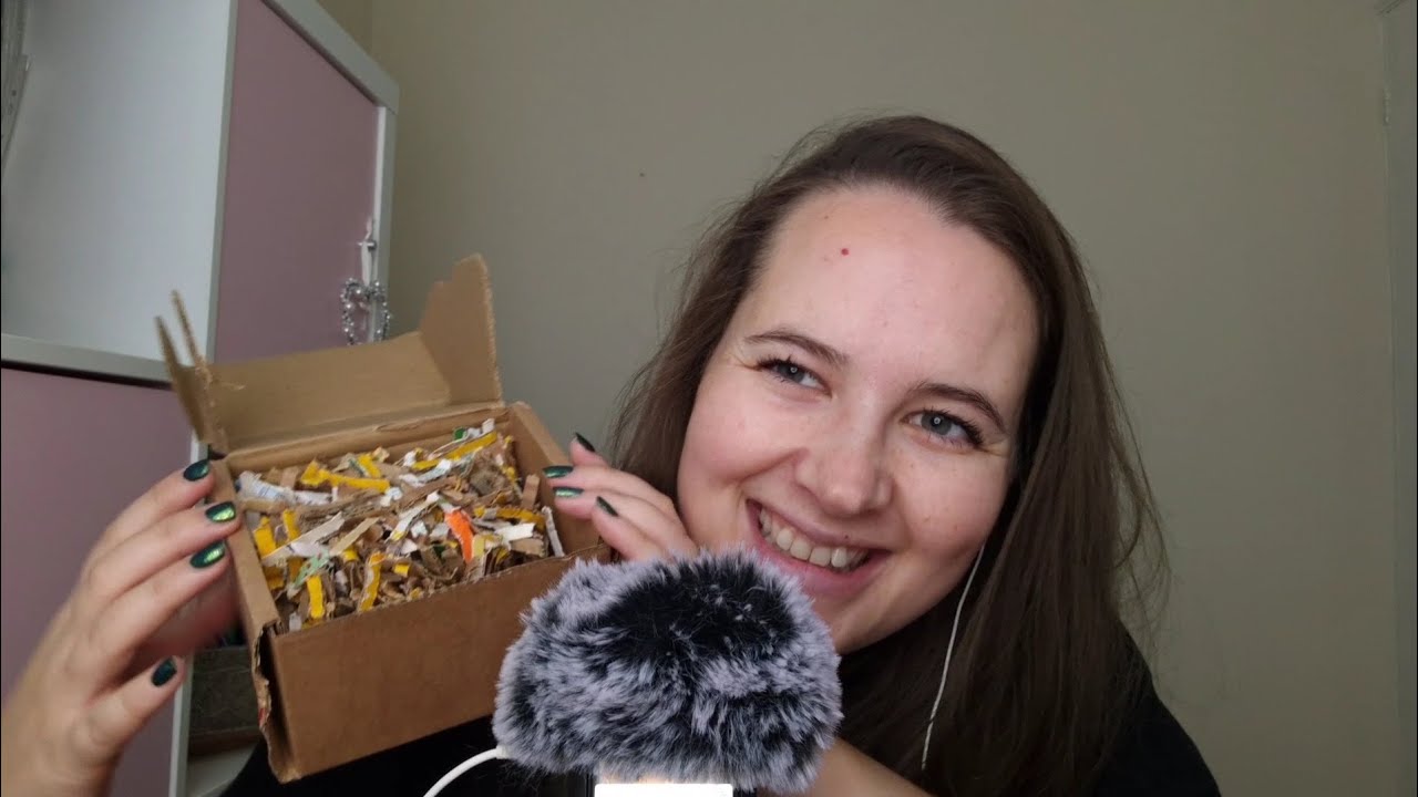 I'm Back 😘 Assorted ASMR Triggers & Ramble Life Update
