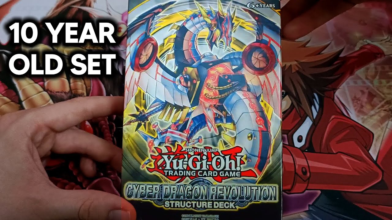 Yu-Gi-Oh! Cyber Dragon Revolution - 10 YEAR OLD Structure Deck Unboxing