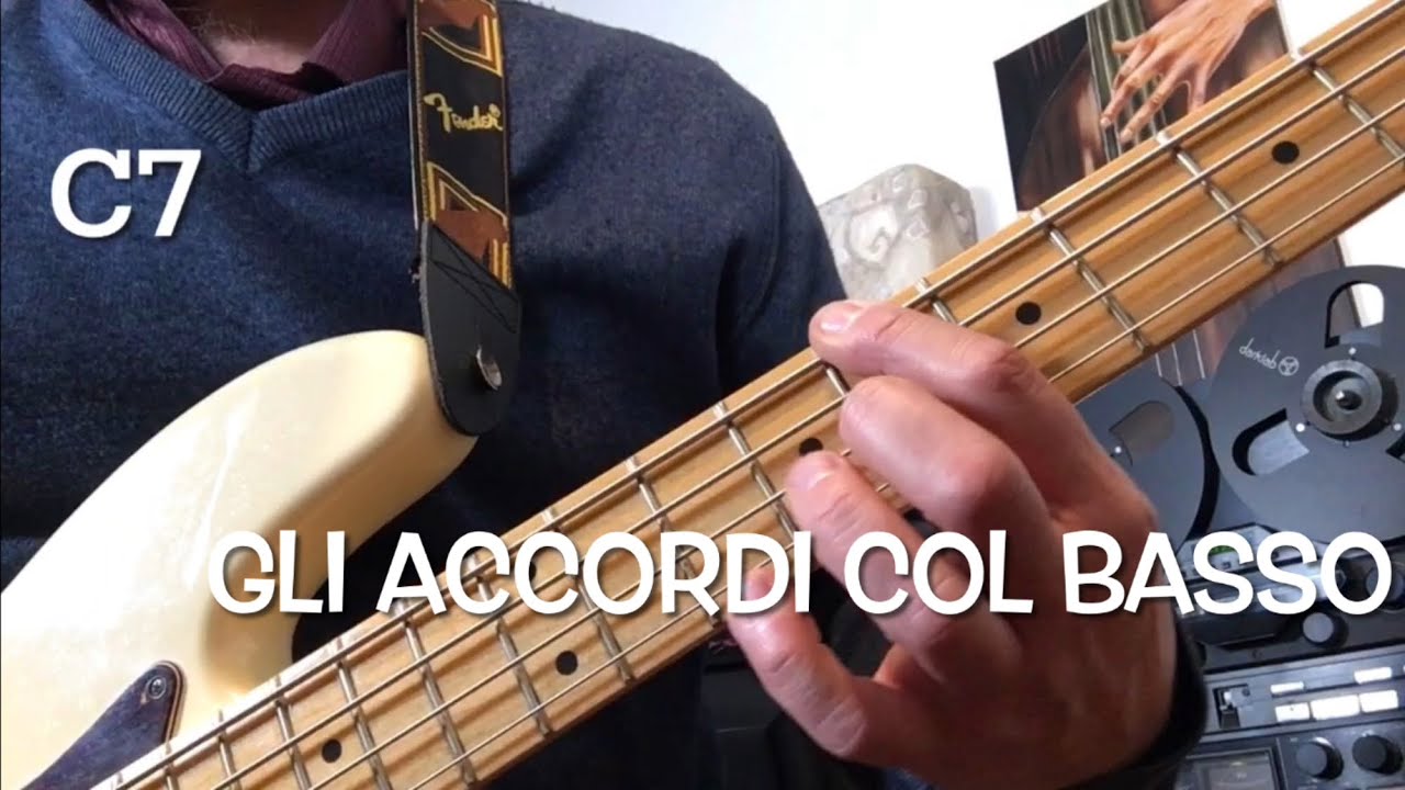 Come suonare gli accordi sul basso