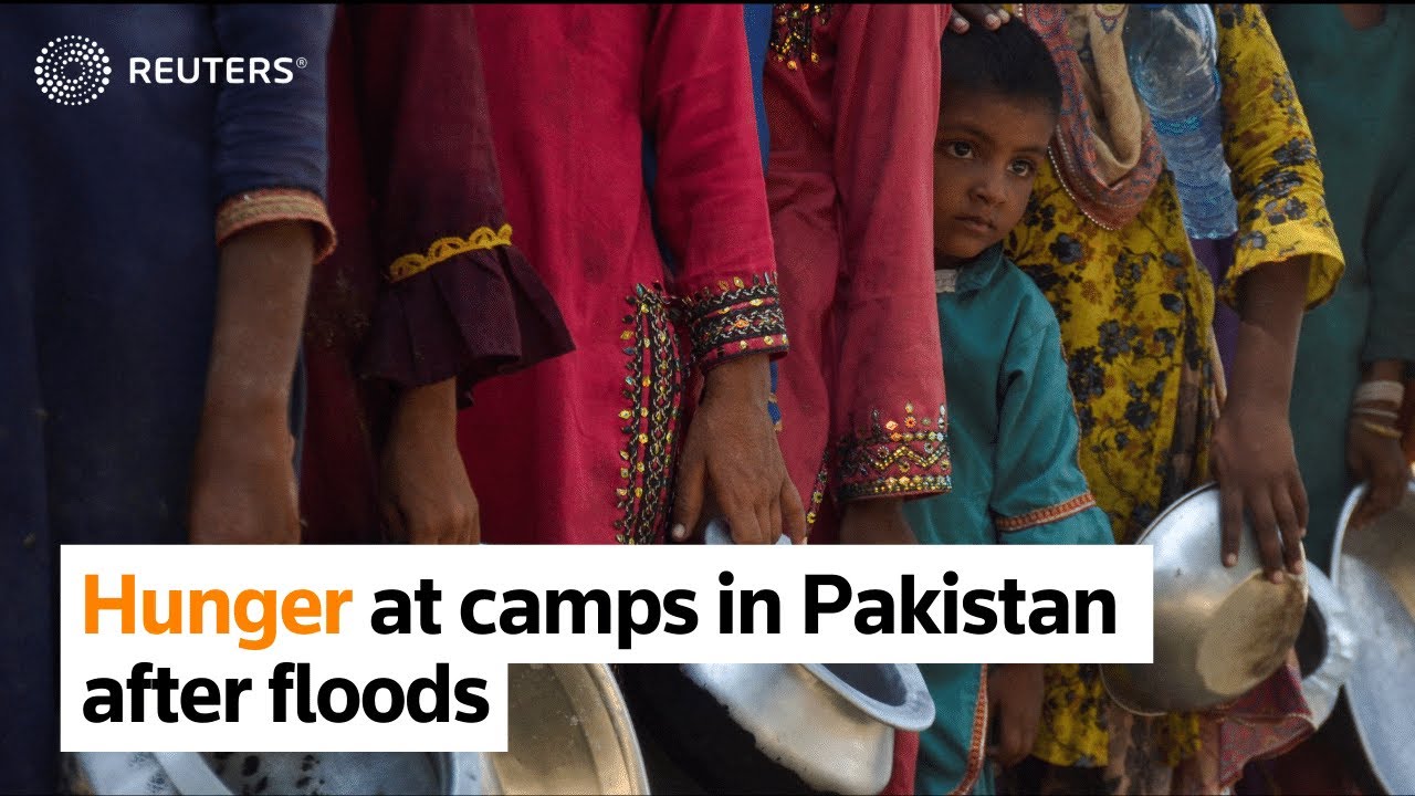 Pakistan's flood refugees face hunger at camps