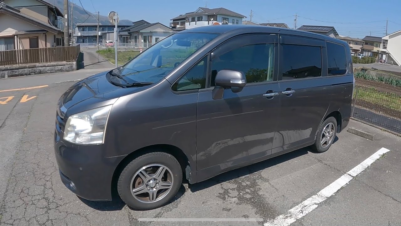 Toyota Noah 2010, carros no Japão