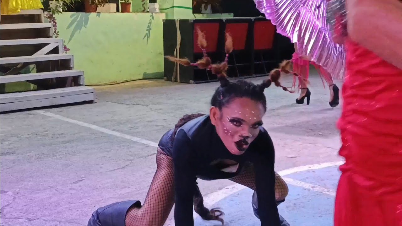 Nagkaguwa na Ang mga Jurassic 😅😅😅