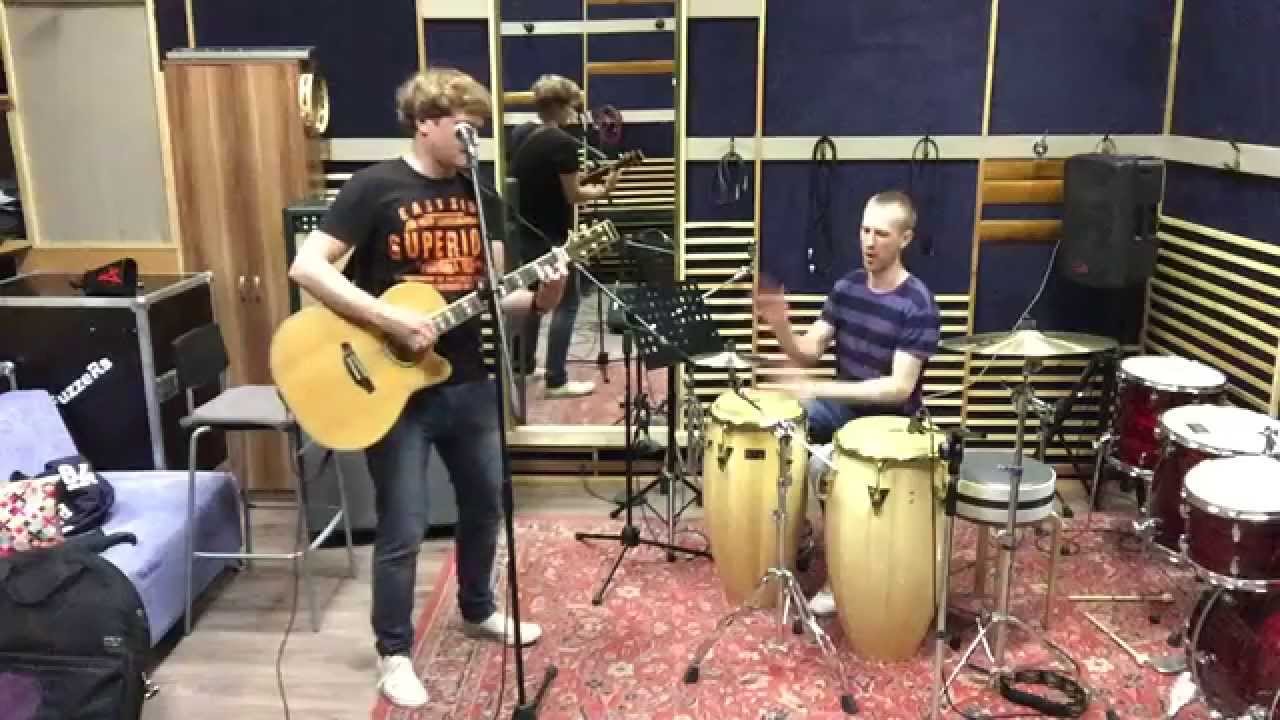 IronicO - Another brick in the wall - Pink Floyd acoustic cover