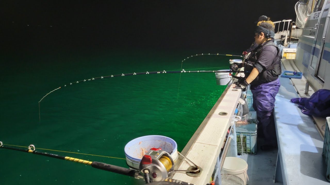 初めての船釣り深夜のワラサ便 #ワラサブリ #新潟