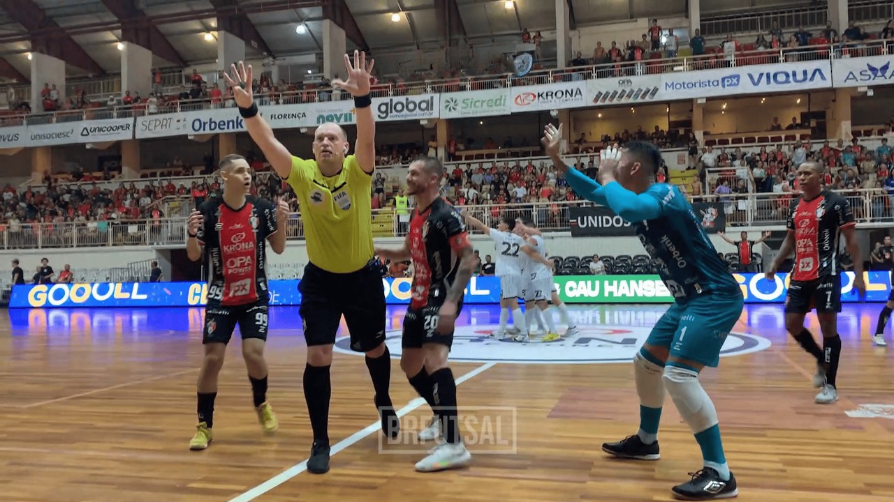DEU TRETA nesse JOGA&Ccedil;O DE FUTSAL 😱 (Jec x Yeesco - SUPERCOPA 2025)