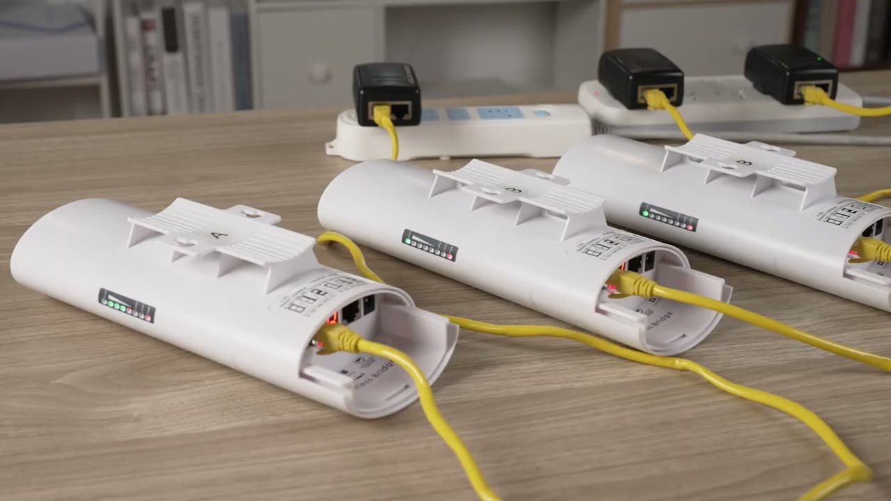 AdaLov CPE369 5.8GHz Wireless Bridge Kit for extending network coverage to multiple locations.