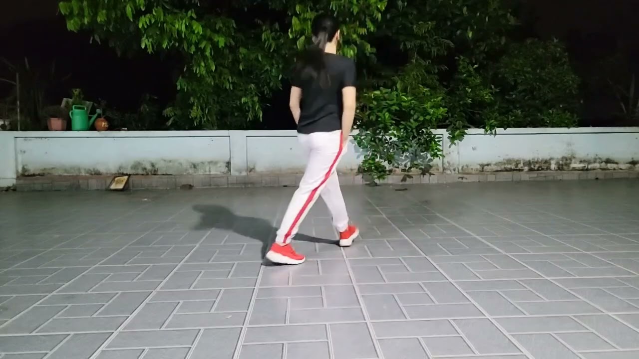 SUPFFLE DANCE CÙNG HƯỚNG NGHI NGỜ 1+2