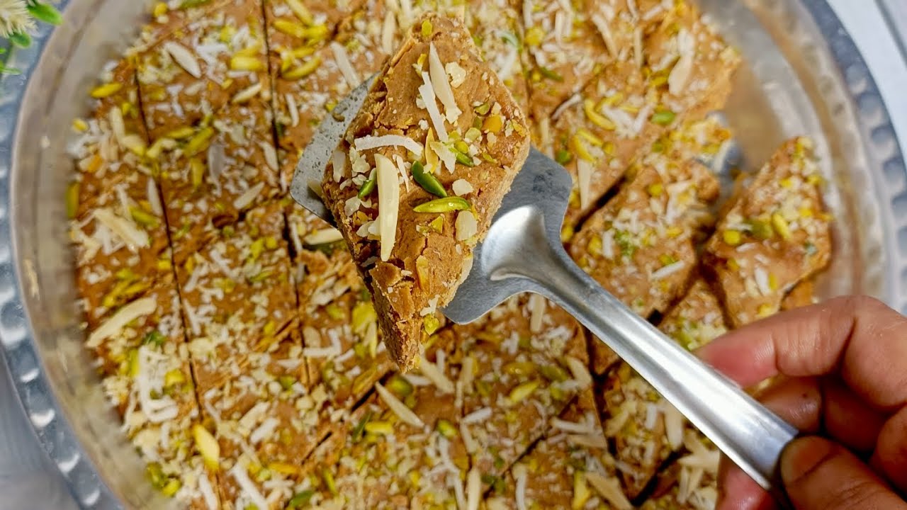 Shab E Barat Special Besan Ka Katli Wala Halwa | Besan Ka Halwa Recipe | Besan Ki Barfi 